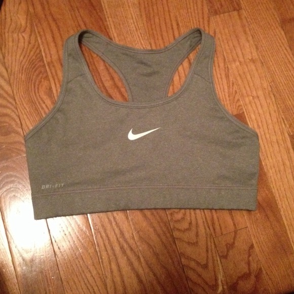 Gray nike pro sports bra