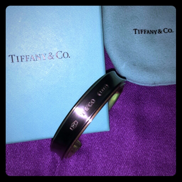 TIFFANY & CO. 1837 Midnight Titanium Silver Cuff