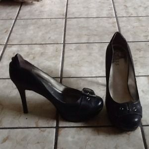 Guess black high heels