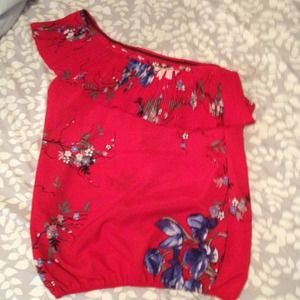 One shoulder flowy top!