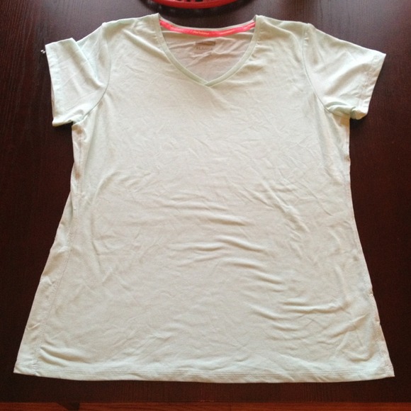 SOLD!🎉Work-out top! Soft and mint green!