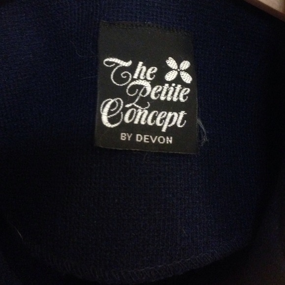 Navy Blazer - Picture 2 of 4