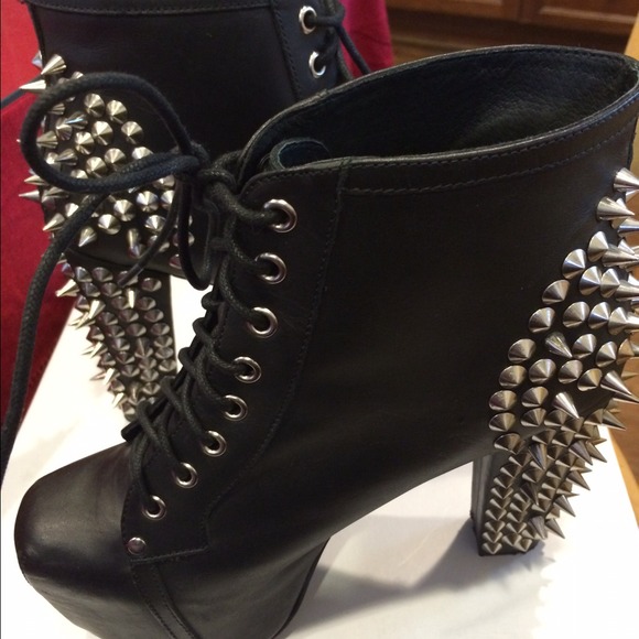 SOLD! Jeffrey Campbell Spike Litas in 8.5