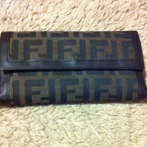 Fendi wallet
