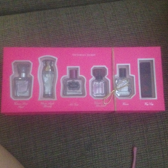 Vs perfume