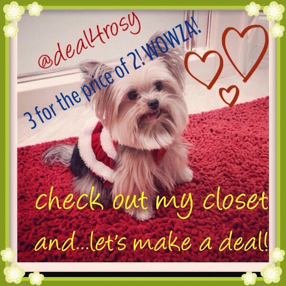 My momma's closet is AWESOME! Take a peek!