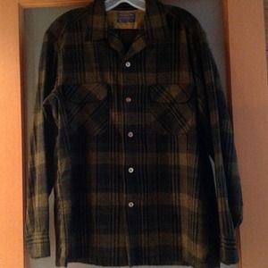 NWOT Board shirt. Mint.