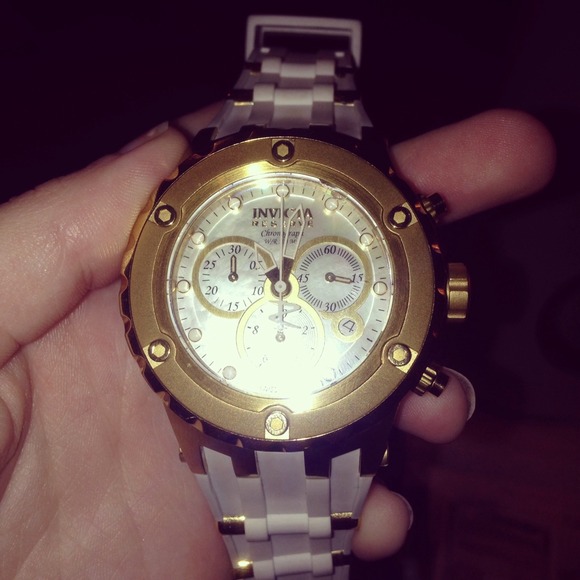 Brand new Invicta women's watch normally 600$watch
