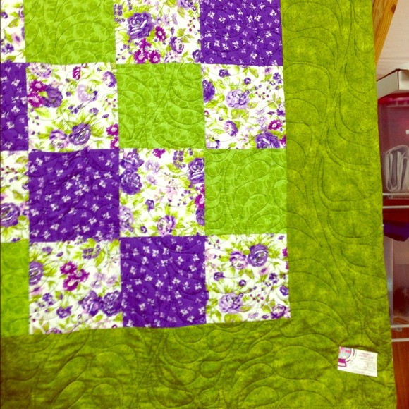 Queen size handmade quilt