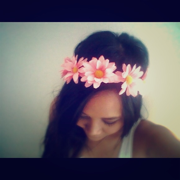 Pink Daisy Flower Crown