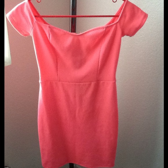 Foreign Exchange party dress