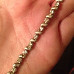 Bundle of two tennis bracelets