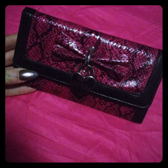 Hot pink & black wallet