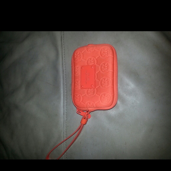 Michael kors wrislet