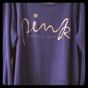 VS long sleeve shirt