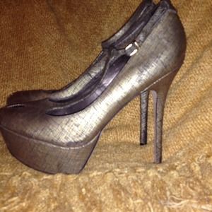 Sam Edelman heels
