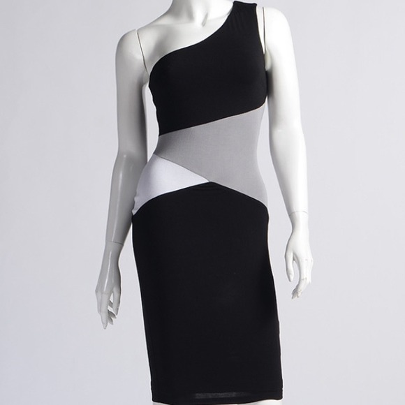 Maritza dress by Marciano for sale!