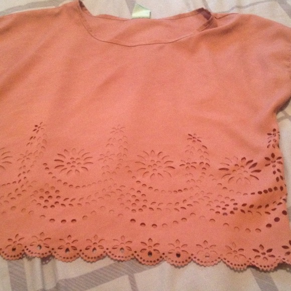 🚫TRADED🚫Pretty pink shirt! - Picture 3 of 3