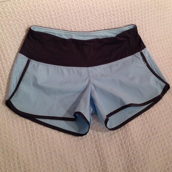 Lululemon athletica sun sprinter shorts