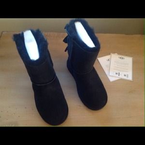 Bailey bow ugg boots 🎀