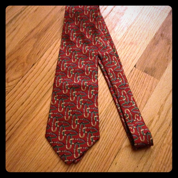 Brooks brothers red tie