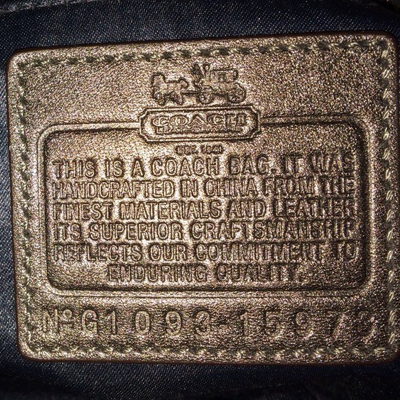 COACH EXOTIC CRACKLED LEATHER HOBO. - Picture 2 of 4