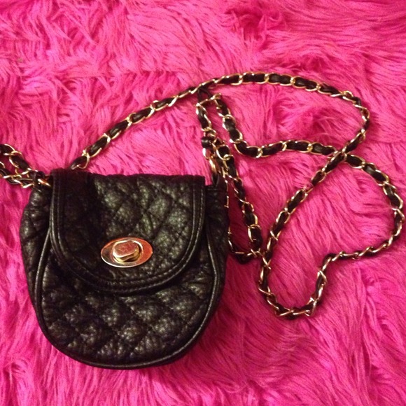 All black purse