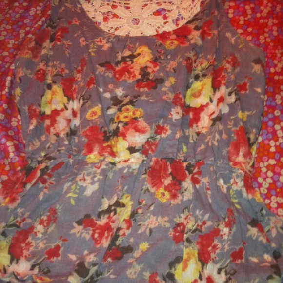 Tank - Picture 1 of 2