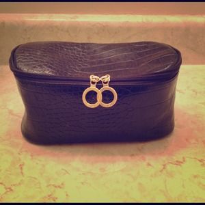SOLd!! Bundled!  Estée Lauder makeup bag; black