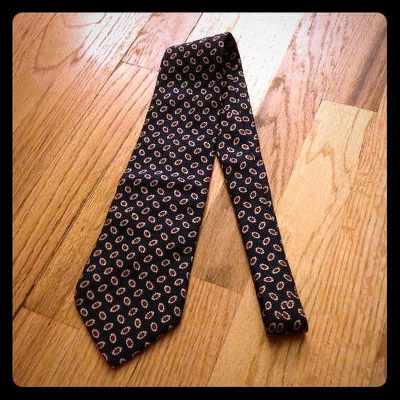 Brooks brothers regular silk tie