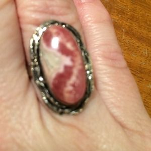 Lowered!💖Rhodochrosite ring🌷amazing price!!