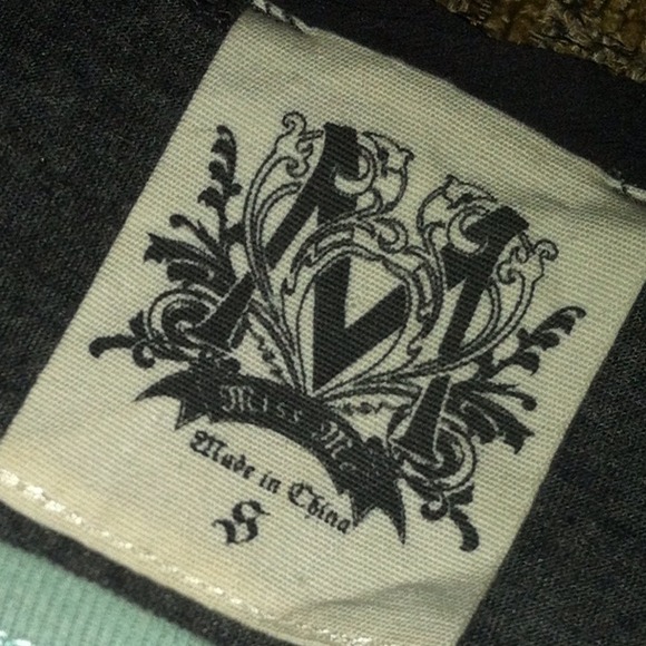 🍒Sold in a bundle🍒Miss Me fitted dark grey top - Picture 3 of 4