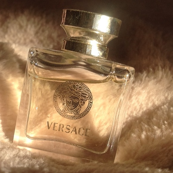 Versace Signature Perfume