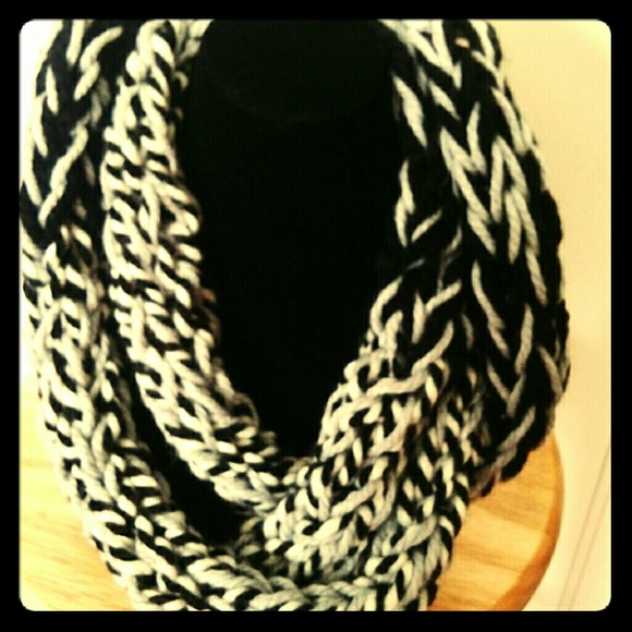 Black, White, & Gray infinity scarf
