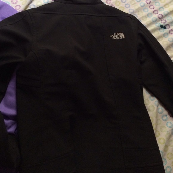 💯Authentic Northface jacket - Picture 4 of 4