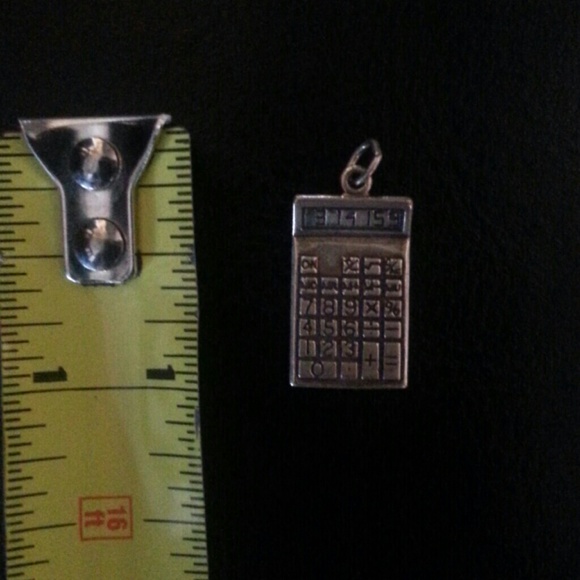 Charm/Pendant