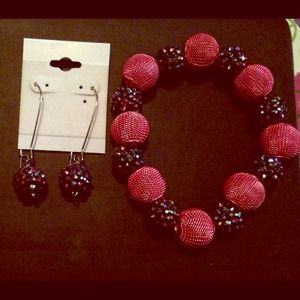 Handmade earring and bracelet set!