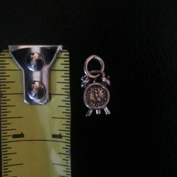 Charm/Pendant