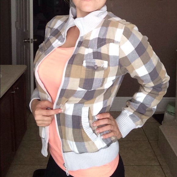 SALE😘Reversible Hurley zip up sweater