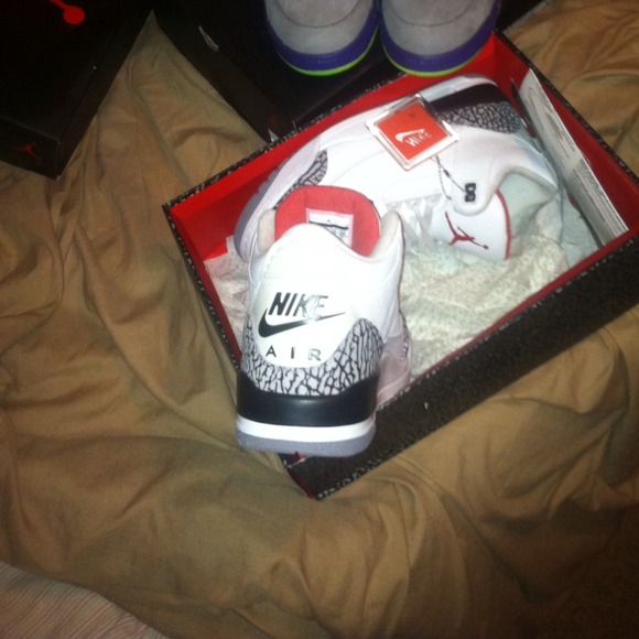 Sold - Picture 3 of 3