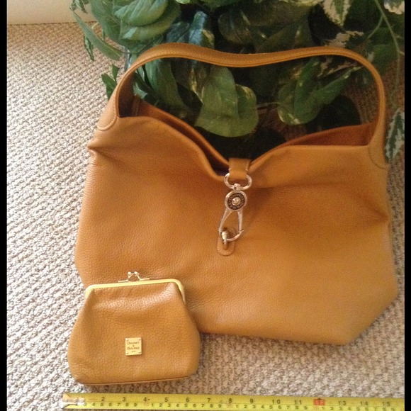 Authentic !  Dooney and Burke w dustbag