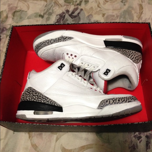 Jordan Retro 3 "White Cements"