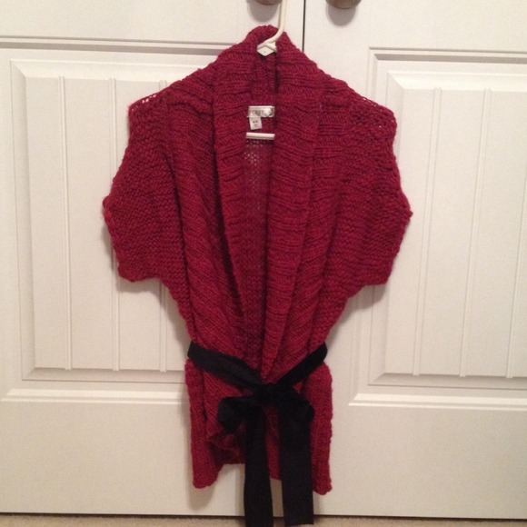 **BUNDLED**Burgundy cardigan - Picture 3 of 3