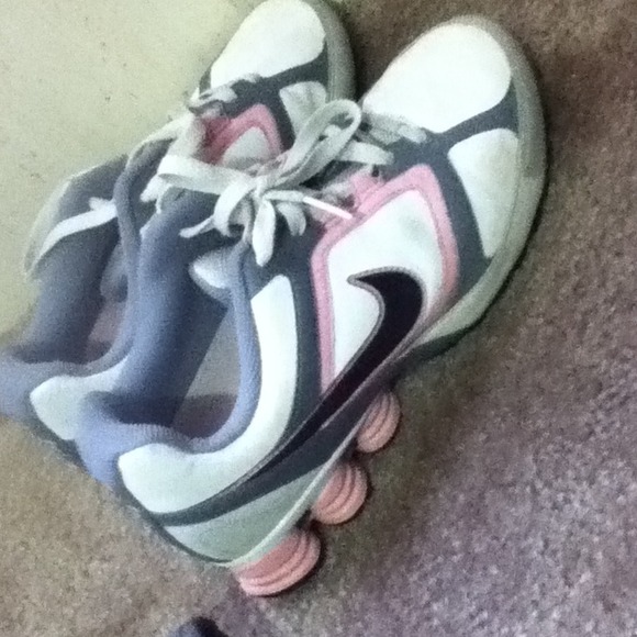 Nike shox