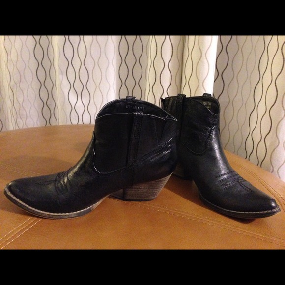 Black leather ankle boots