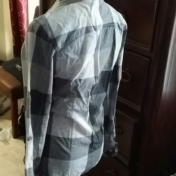 Fox racing plaid button shirt - Picture 3 of 4