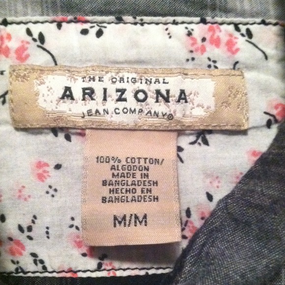 Arizona Button Up - Picture 2 of 2