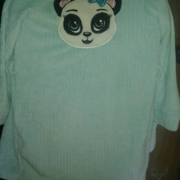 Joe boxer robe .