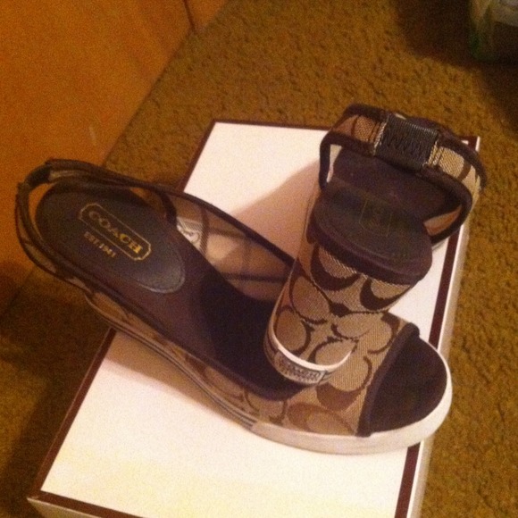 Coach wedge shoes