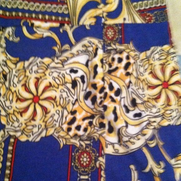 Beautiful Blue Mini Skirt - Picture 2 of 3